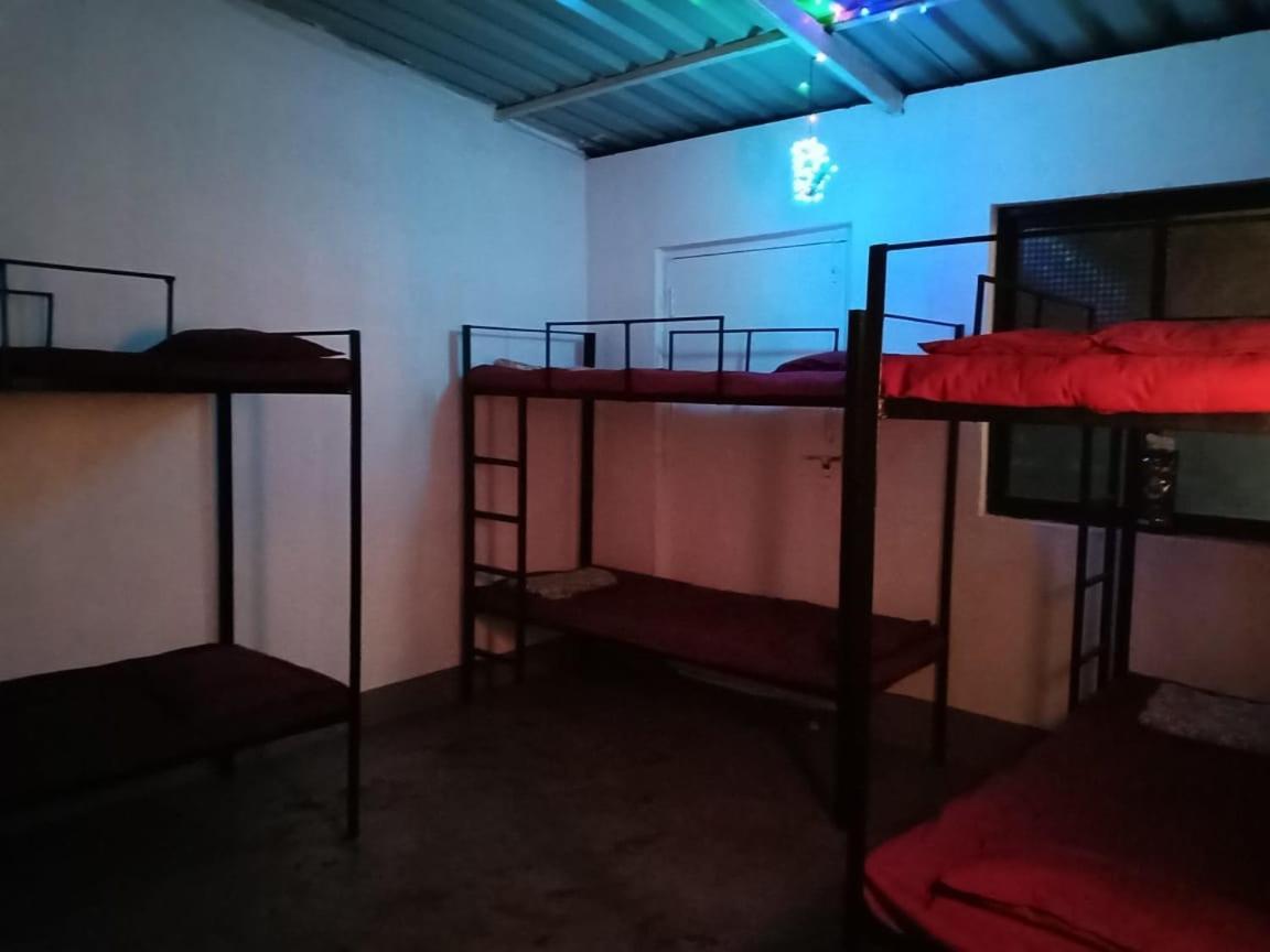 Hostel Pitchers 瓦加托 外观 照片